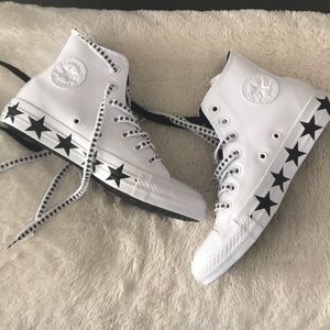 Converse patent leather new